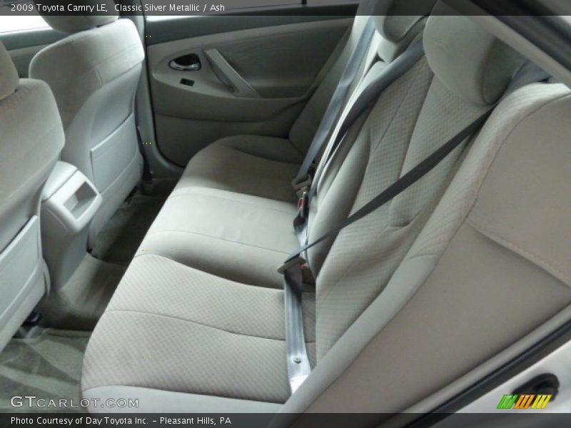 Classic Silver Metallic / Ash 2009 Toyota Camry LE