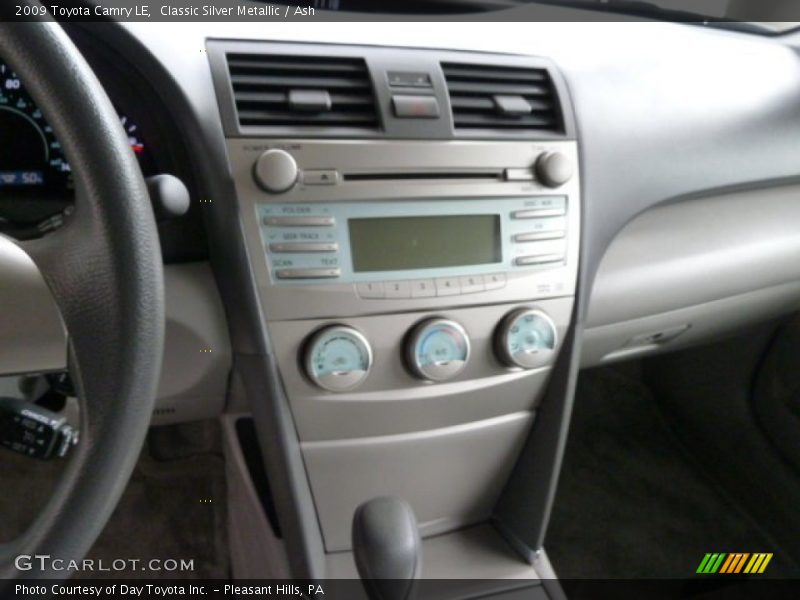 Classic Silver Metallic / Ash 2009 Toyota Camry LE