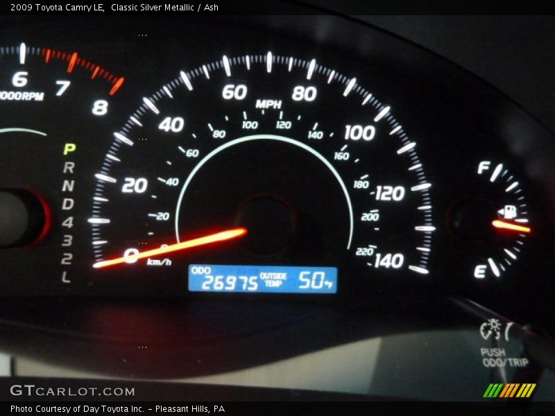 Classic Silver Metallic / Ash 2009 Toyota Camry LE