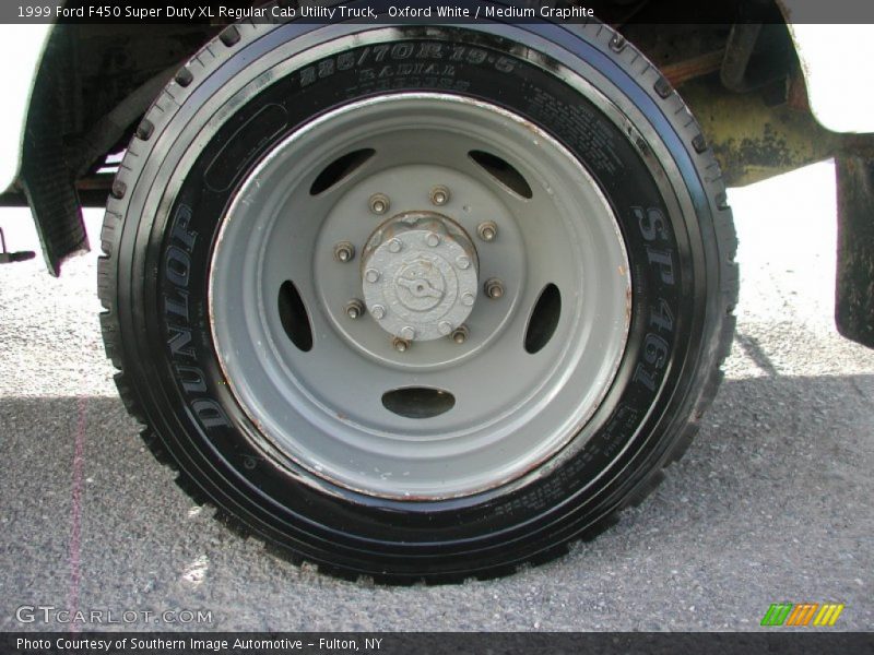 Oxford White / Medium Graphite 1999 Ford F450 Super Duty XL Regular Cab Utility Truck