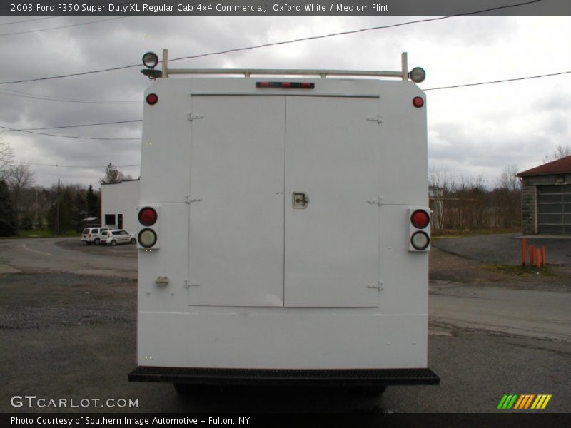 Oxford White / Medium Flint 2003 Ford F350 Super Duty XL Regular Cab 4x4 Commercial