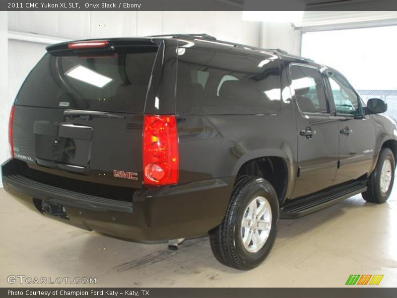 Onyx Black / Ebony 2011 GMC Yukon XL SLT