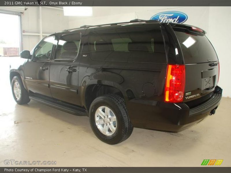 Onyx Black / Ebony 2011 GMC Yukon XL SLT