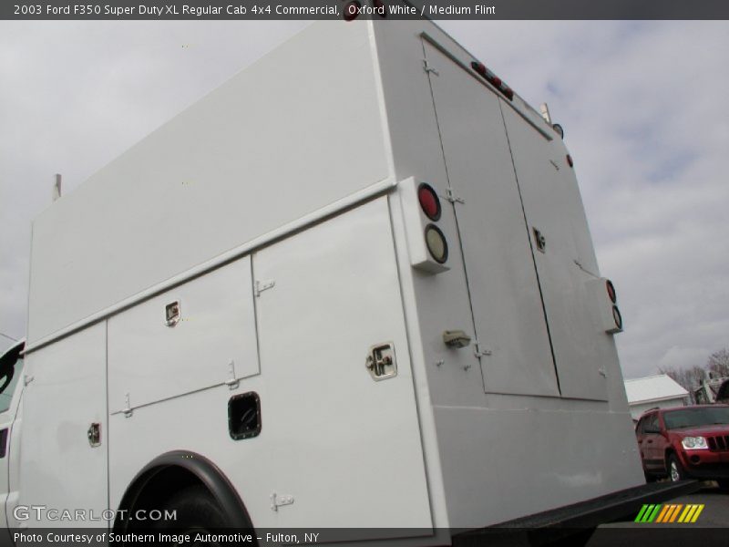 Oxford White / Medium Flint 2003 Ford F350 Super Duty XL Regular Cab 4x4 Commercial