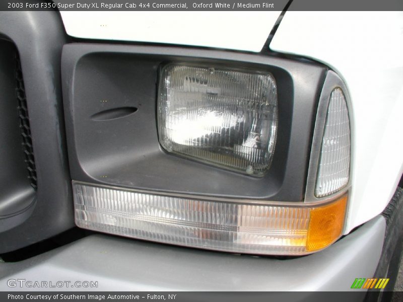 Oxford White / Medium Flint 2003 Ford F350 Super Duty XL Regular Cab 4x4 Commercial