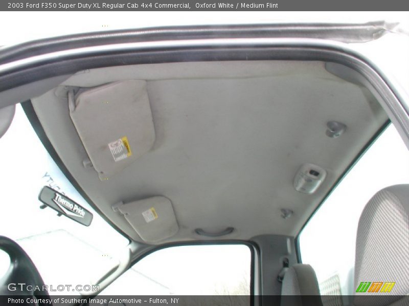 Oxford White / Medium Flint 2003 Ford F350 Super Duty XL Regular Cab 4x4 Commercial