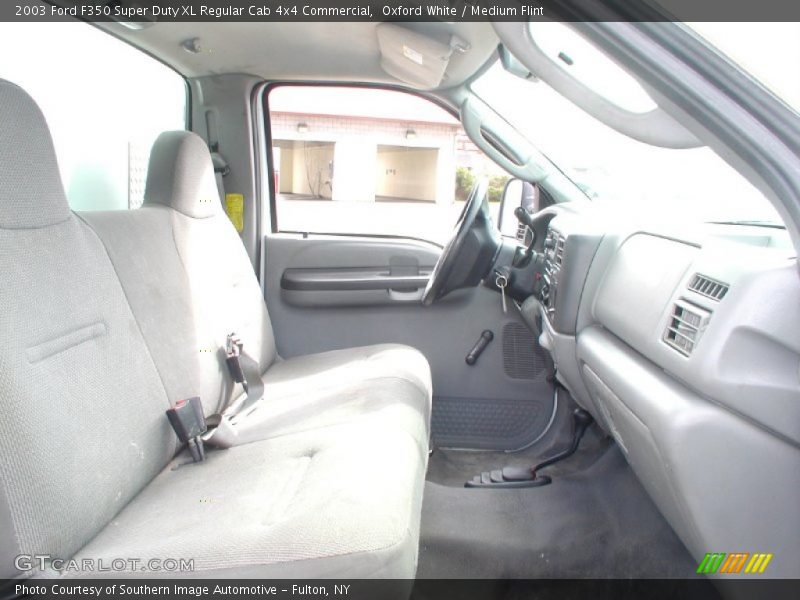 Oxford White / Medium Flint 2003 Ford F350 Super Duty XL Regular Cab 4x4 Commercial