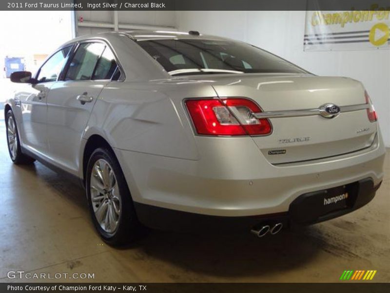 Ingot Silver / Charcoal Black 2011 Ford Taurus Limited