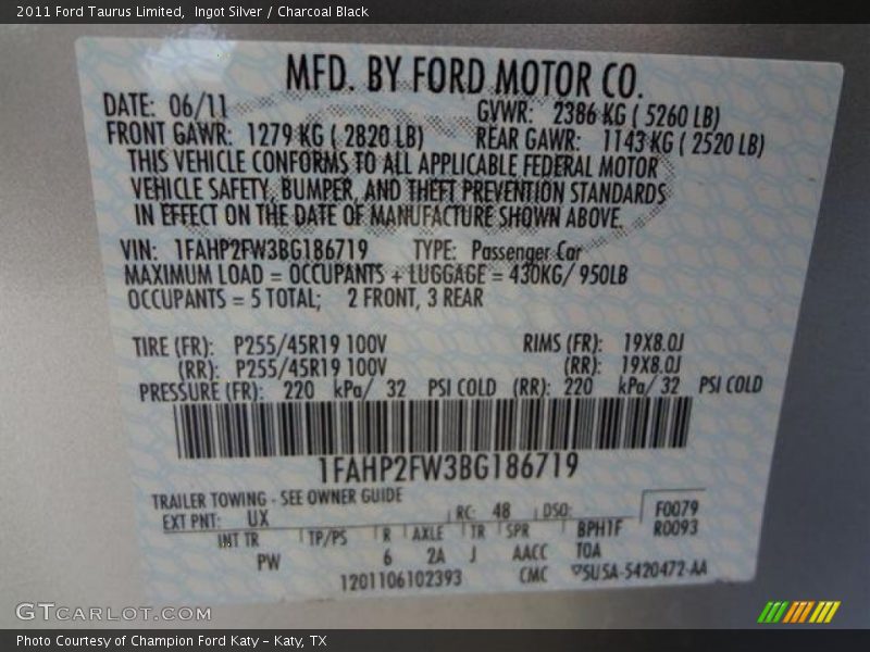 Ingot Silver / Charcoal Black 2011 Ford Taurus Limited