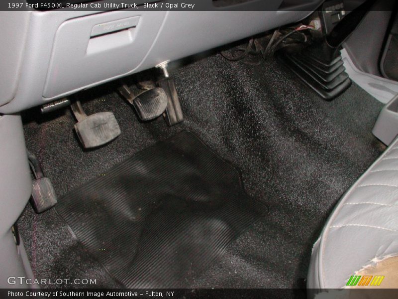 Black / Opal Grey 1997 Ford F450 XL Regular Cab Utility Truck