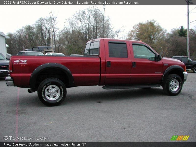Toreador Red Metallic / Medium Parchment 2001 Ford F350 Super Duty Lariat Crew Cab 4x4