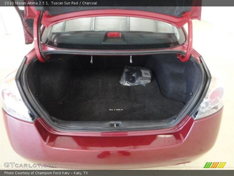 Tuscan Sun Red / Charcoal 2010 Nissan Altima 2.5 S