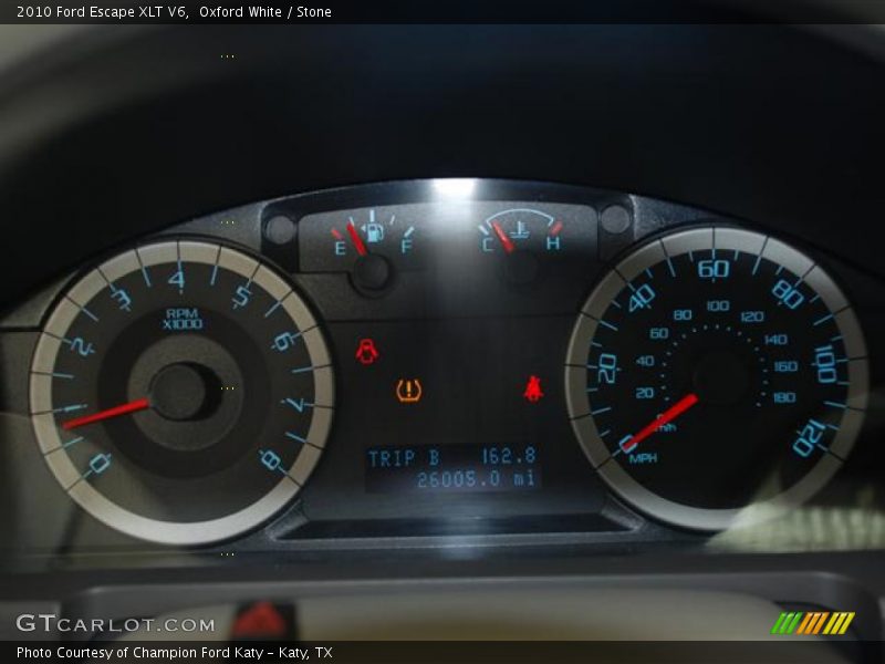 Oxford White / Stone 2010 Ford Escape XLT V6