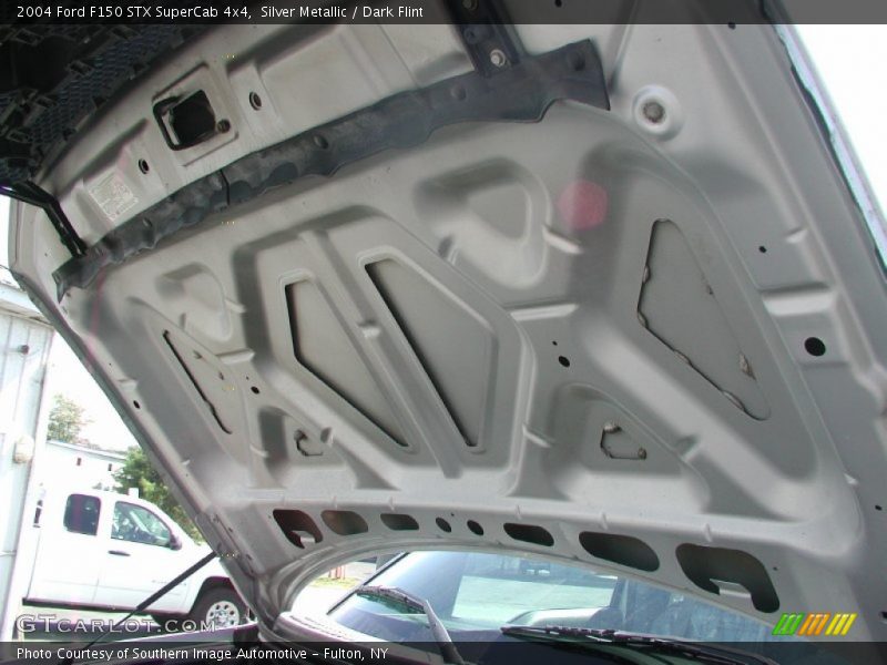 Silver Metallic / Dark Flint 2004 Ford F150 STX SuperCab 4x4