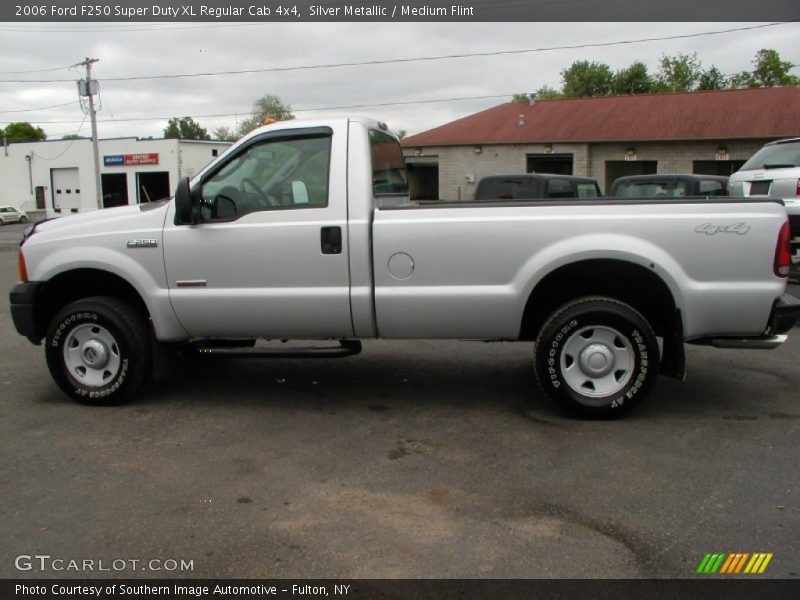 Silver Metallic / Medium Flint 2006 Ford F250 Super Duty XL Regular Cab 4x4
