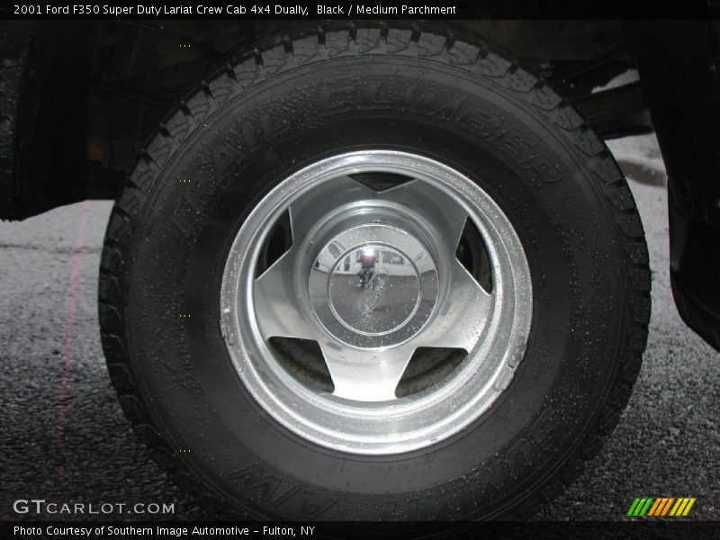  2001 F350 Super Duty Lariat Crew Cab 4x4 Dually Wheel