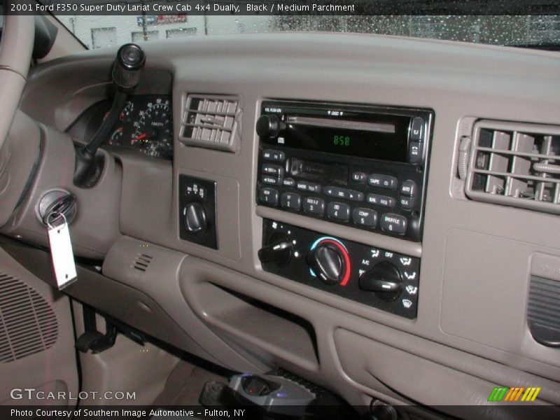 Black / Medium Parchment 2001 Ford F350 Super Duty Lariat Crew Cab 4x4 Dually