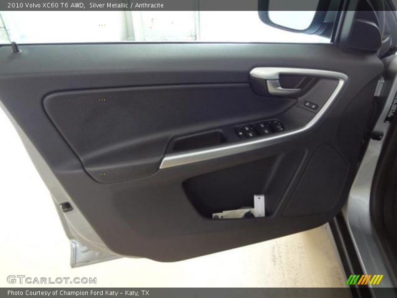 Silver Metallic / Anthracite 2010 Volvo XC60 T6 AWD