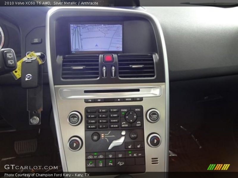 Silver Metallic / Anthracite 2010 Volvo XC60 T6 AWD