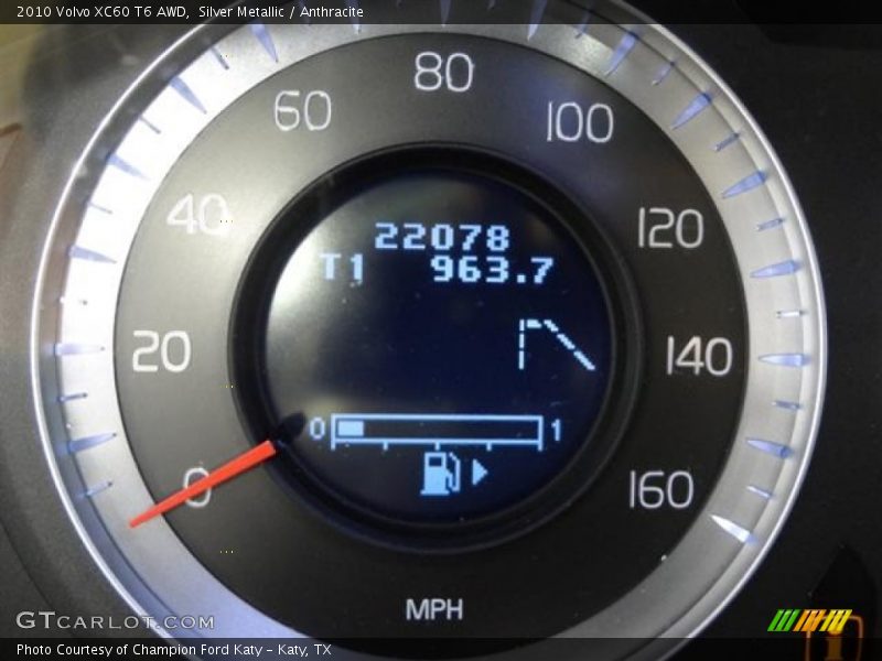Silver Metallic / Anthracite 2010 Volvo XC60 T6 AWD