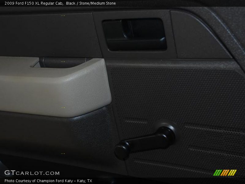 Black / Stone/Medium Stone 2009 Ford F150 XL Regular Cab