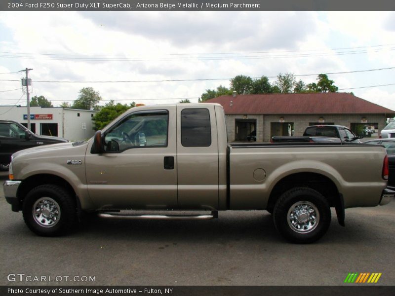 Arizona Beige Metallic / Medium Parchment 2004 Ford F250 Super Duty XLT SuperCab