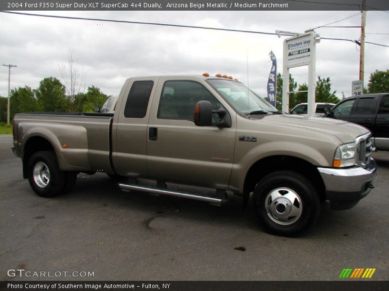 Arizona Beige Metallic / Medium Parchment 2004 Ford F350 Super Duty XLT SuperCab 4x4 Dually