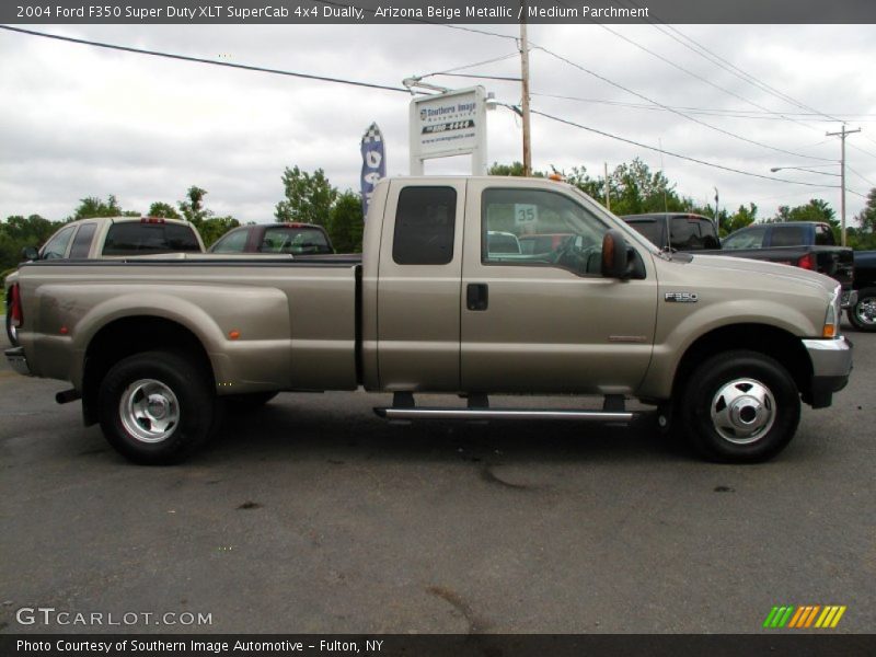 Arizona Beige Metallic / Medium Parchment 2004 Ford F350 Super Duty XLT SuperCab 4x4 Dually
