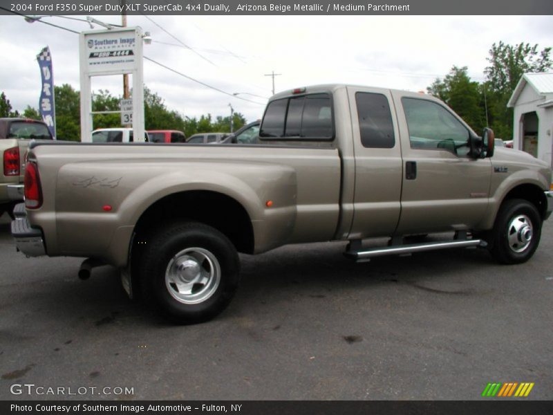 Arizona Beige Metallic / Medium Parchment 2004 Ford F350 Super Duty XLT SuperCab 4x4 Dually