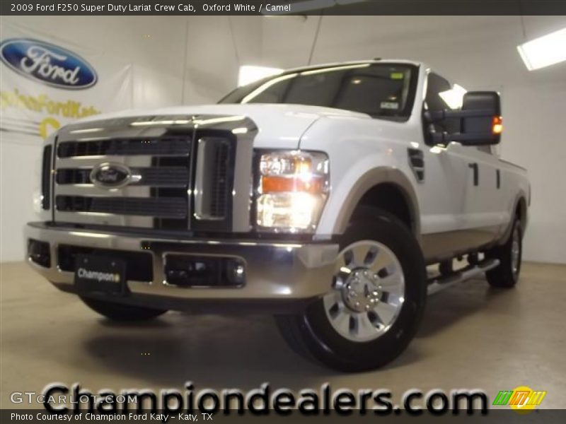 Oxford White / Camel 2009 Ford F250 Super Duty Lariat Crew Cab