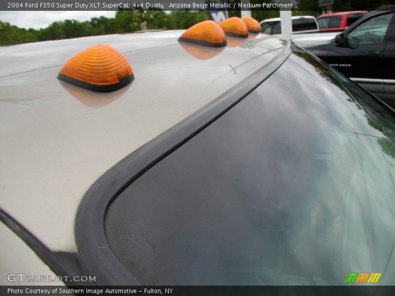 Arizona Beige Metallic / Medium Parchment 2004 Ford F350 Super Duty XLT SuperCab 4x4 Dually