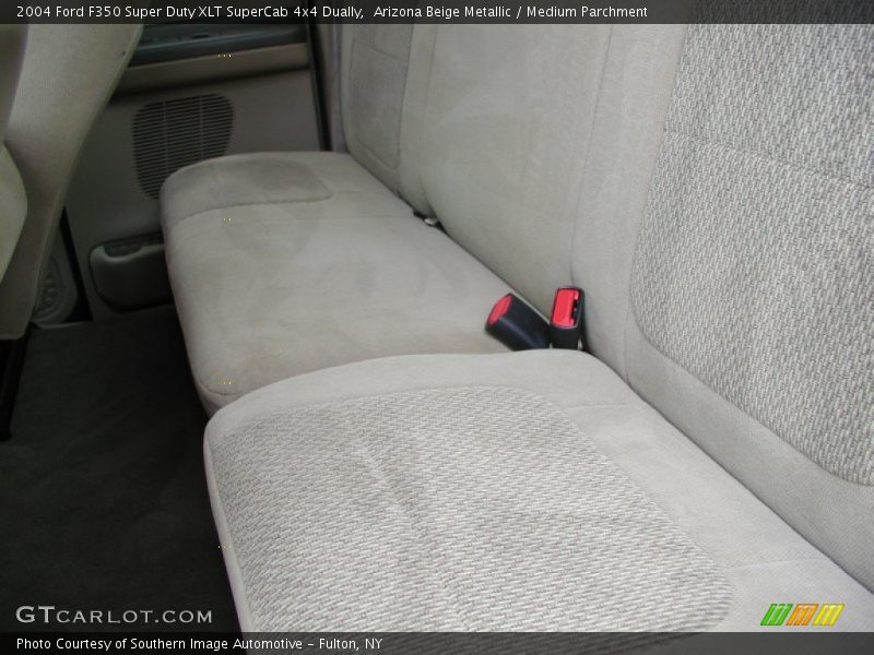 Arizona Beige Metallic / Medium Parchment 2004 Ford F350 Super Duty XLT SuperCab 4x4 Dually
