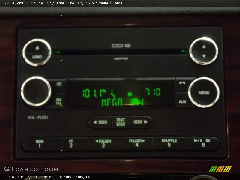 Oxford White / Camel 2009 Ford F250 Super Duty Lariat Crew Cab