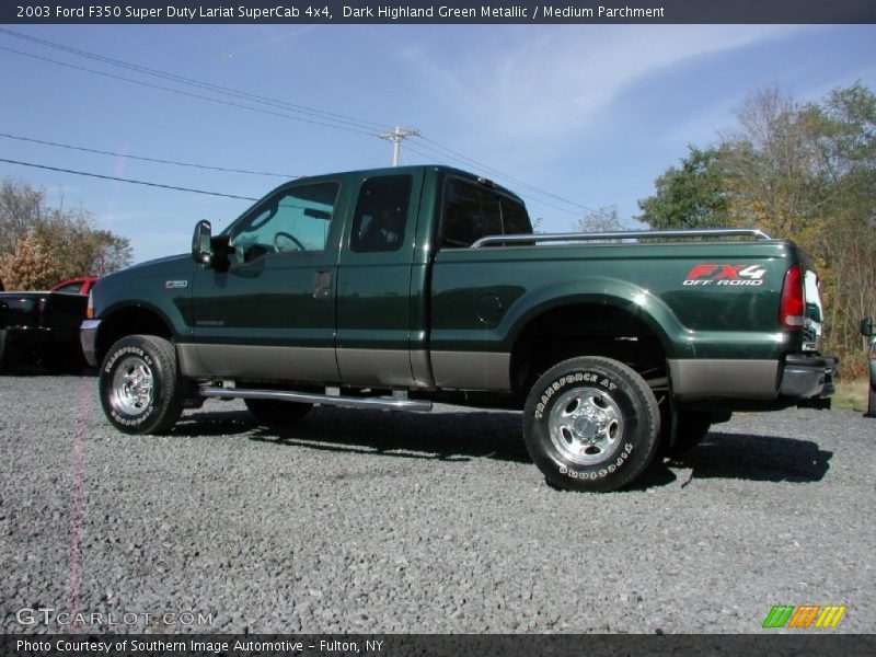 Dark Highland Green Metallic / Medium Parchment 2003 Ford F350 Super Duty Lariat SuperCab 4x4