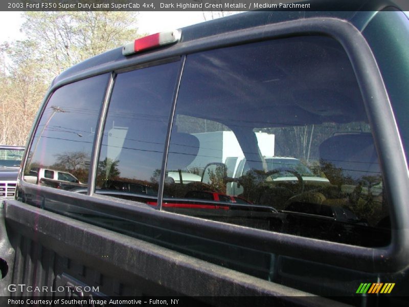 Dark Highland Green Metallic / Medium Parchment 2003 Ford F350 Super Duty Lariat SuperCab 4x4