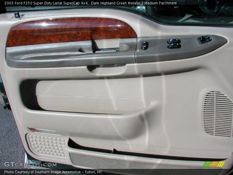 Dark Highland Green Metallic / Medium Parchment 2003 Ford F350 Super Duty Lariat SuperCab 4x4