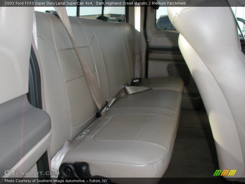Dark Highland Green Metallic / Medium Parchment 2003 Ford F350 Super Duty Lariat SuperCab 4x4