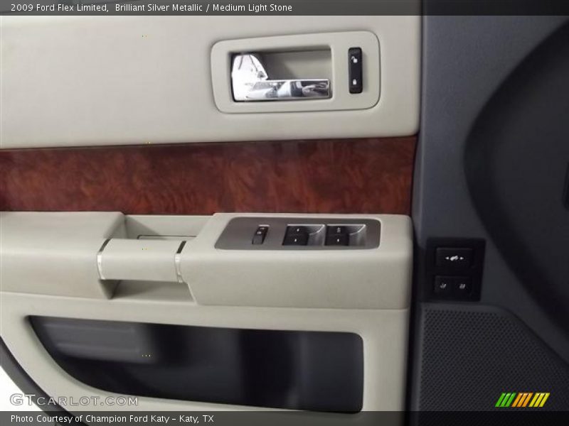 Brilliant Silver Metallic / Medium Light Stone 2009 Ford Flex Limited