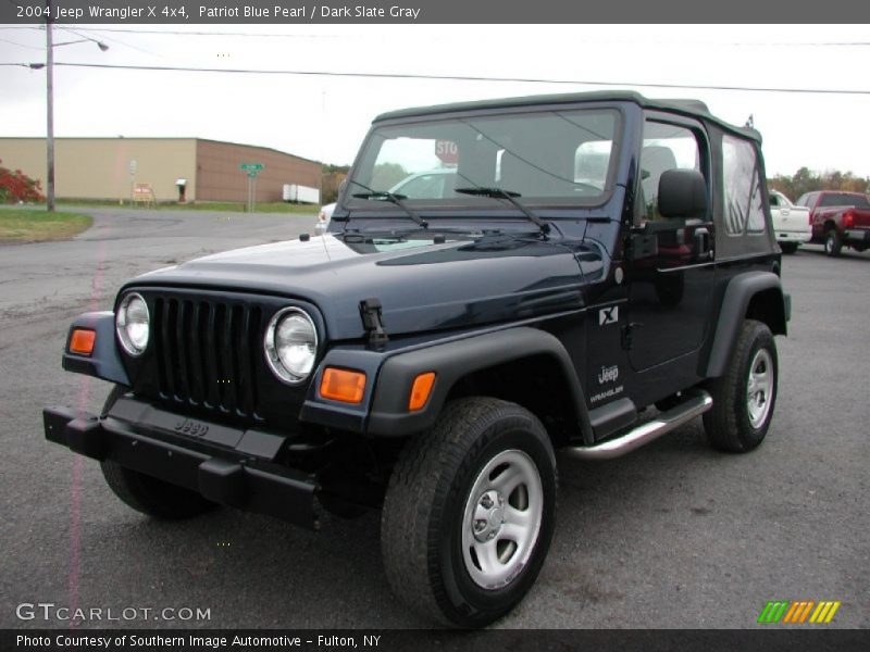Patriot Blue Pearl / Dark Slate Gray 2004 Jeep Wrangler X 4x4