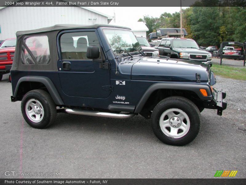Patriot Blue Pearl / Dark Slate Gray 2004 Jeep Wrangler X 4x4