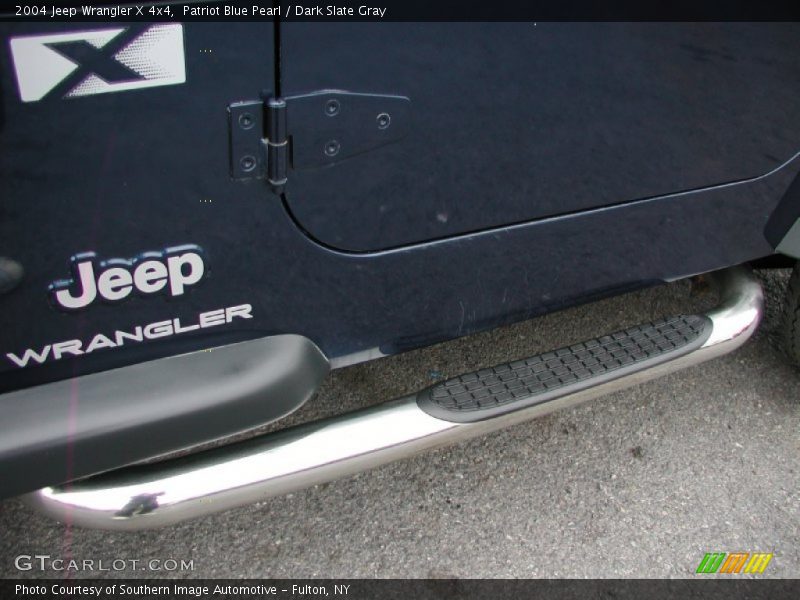 Patriot Blue Pearl / Dark Slate Gray 2004 Jeep Wrangler X 4x4