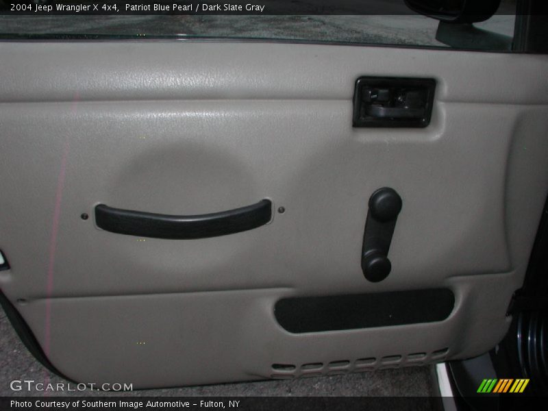Patriot Blue Pearl / Dark Slate Gray 2004 Jeep Wrangler X 4x4