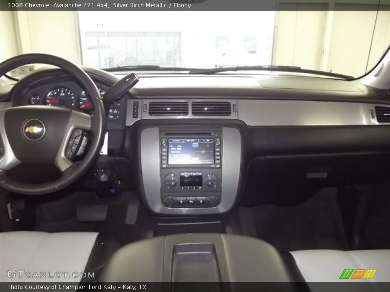 Silver Birch Metallic / Ebony 2008 Chevrolet Avalanche Z71 4x4