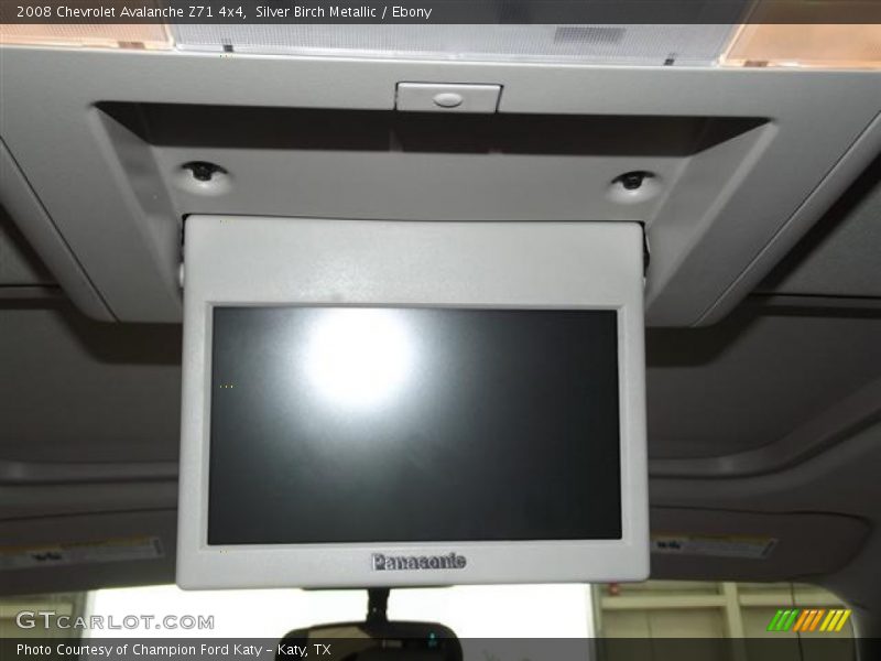 Silver Birch Metallic / Ebony 2008 Chevrolet Avalanche Z71 4x4