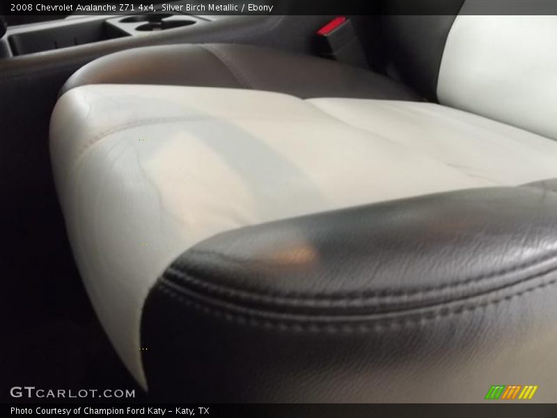 Silver Birch Metallic / Ebony 2008 Chevrolet Avalanche Z71 4x4