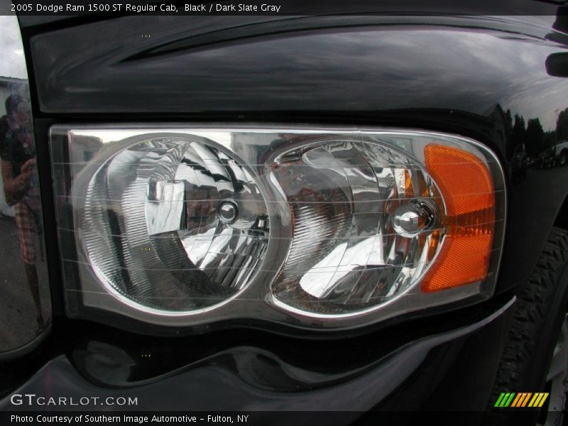 Black / Dark Slate Gray 2005 Dodge Ram 1500 ST Regular Cab