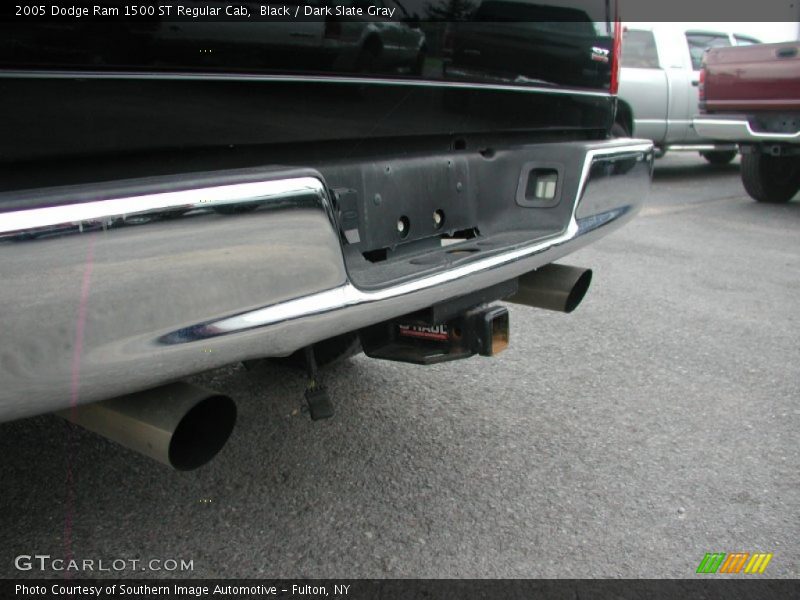 Black / Dark Slate Gray 2005 Dodge Ram 1500 ST Regular Cab