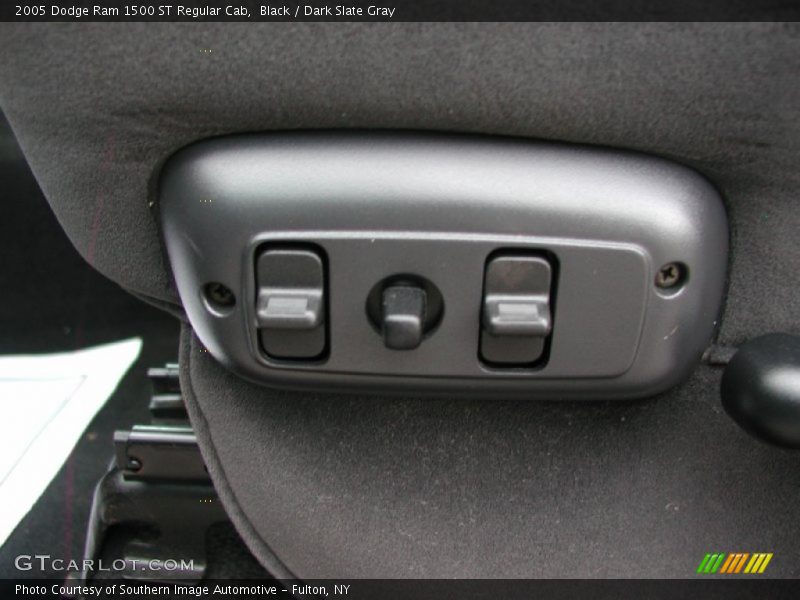 Black / Dark Slate Gray 2005 Dodge Ram 1500 ST Regular Cab