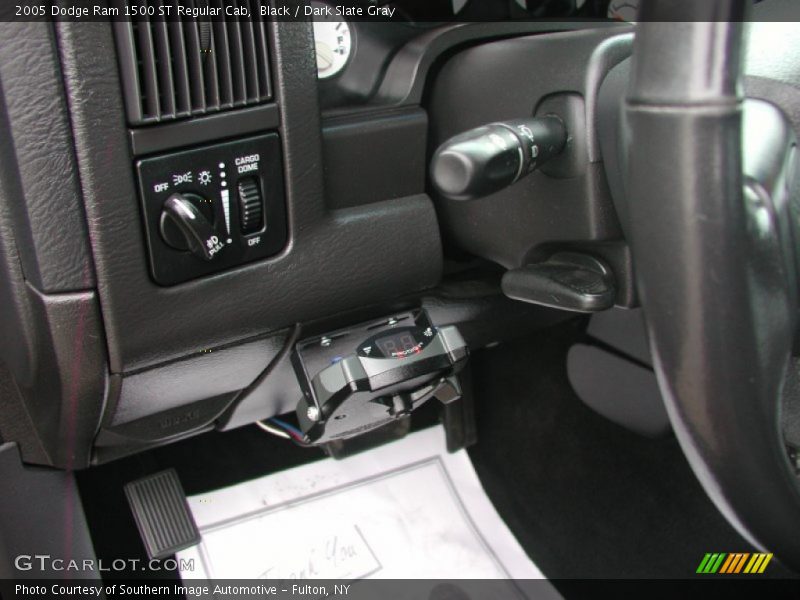 Black / Dark Slate Gray 2005 Dodge Ram 1500 ST Regular Cab