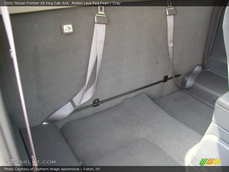 Molten Lava Red Pearl / Gray 2002 Nissan Frontier XE King Cab 4x4